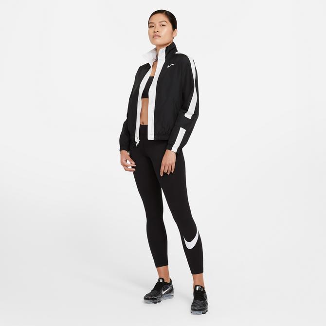  Nike Sportswear Essential Kadın Siyah Tayt