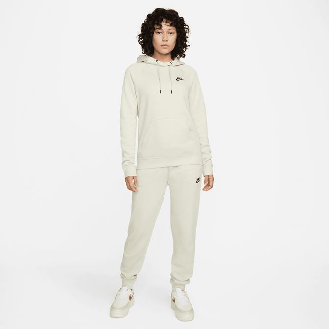  Nike Sportswear Essential Kadın Beyaz Sweatshirt