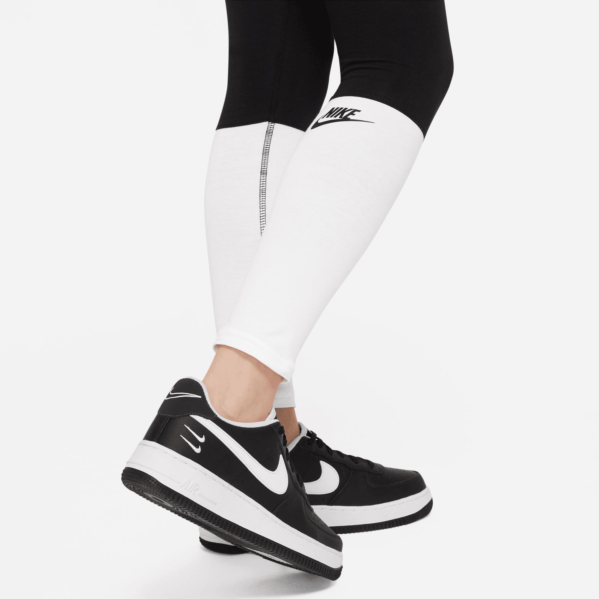  Nike Sportswear Favorites Çocuk Siyah Tayt