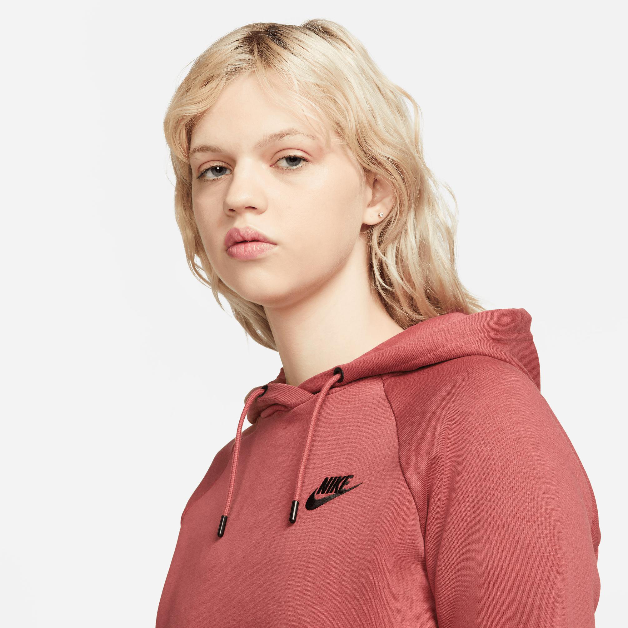  Nike Sportswear Essential Kadın Kapüşonlu Kırmızı Sweatshirt
