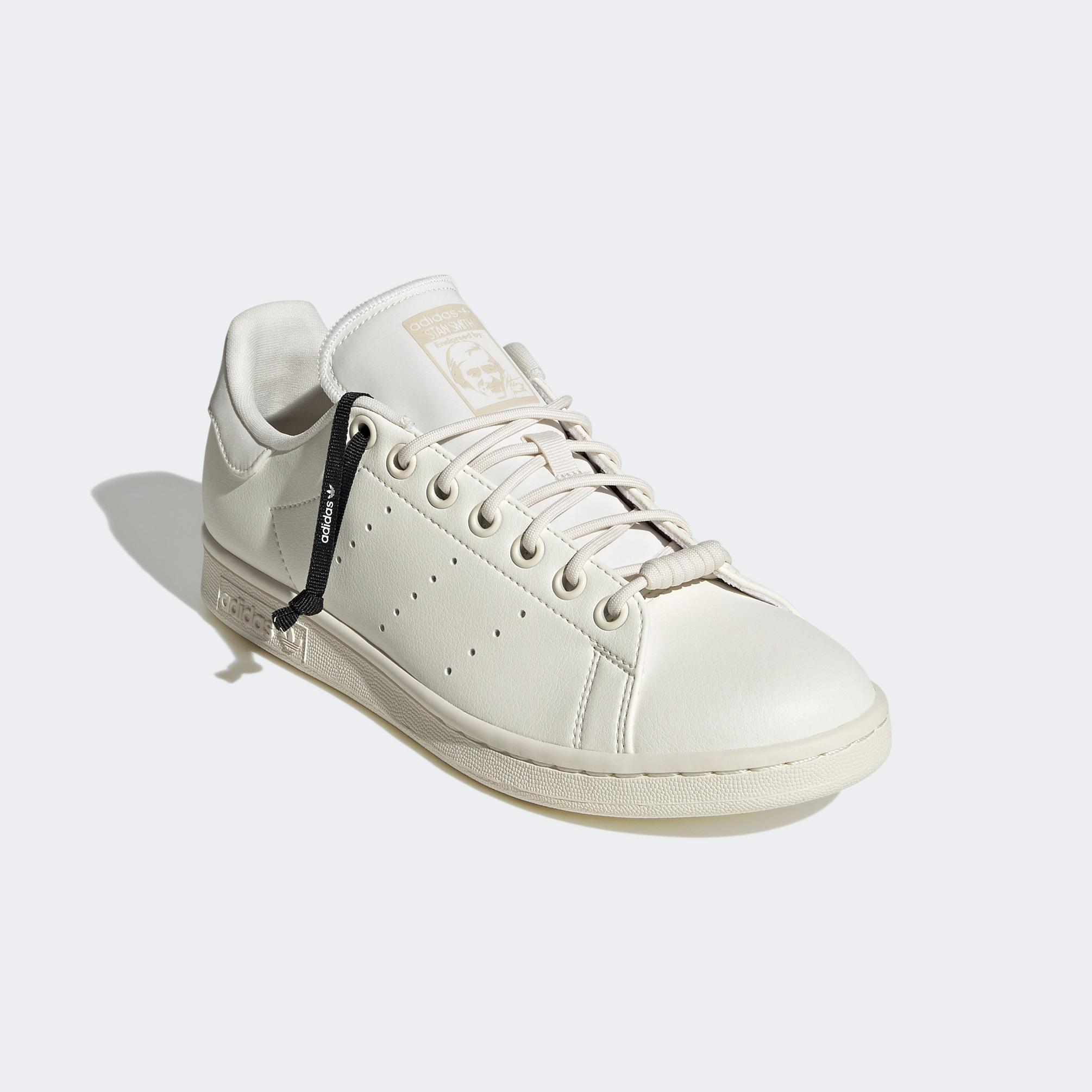  adidas Stan Smith Kadın Beyaz Spor Ayakkabı