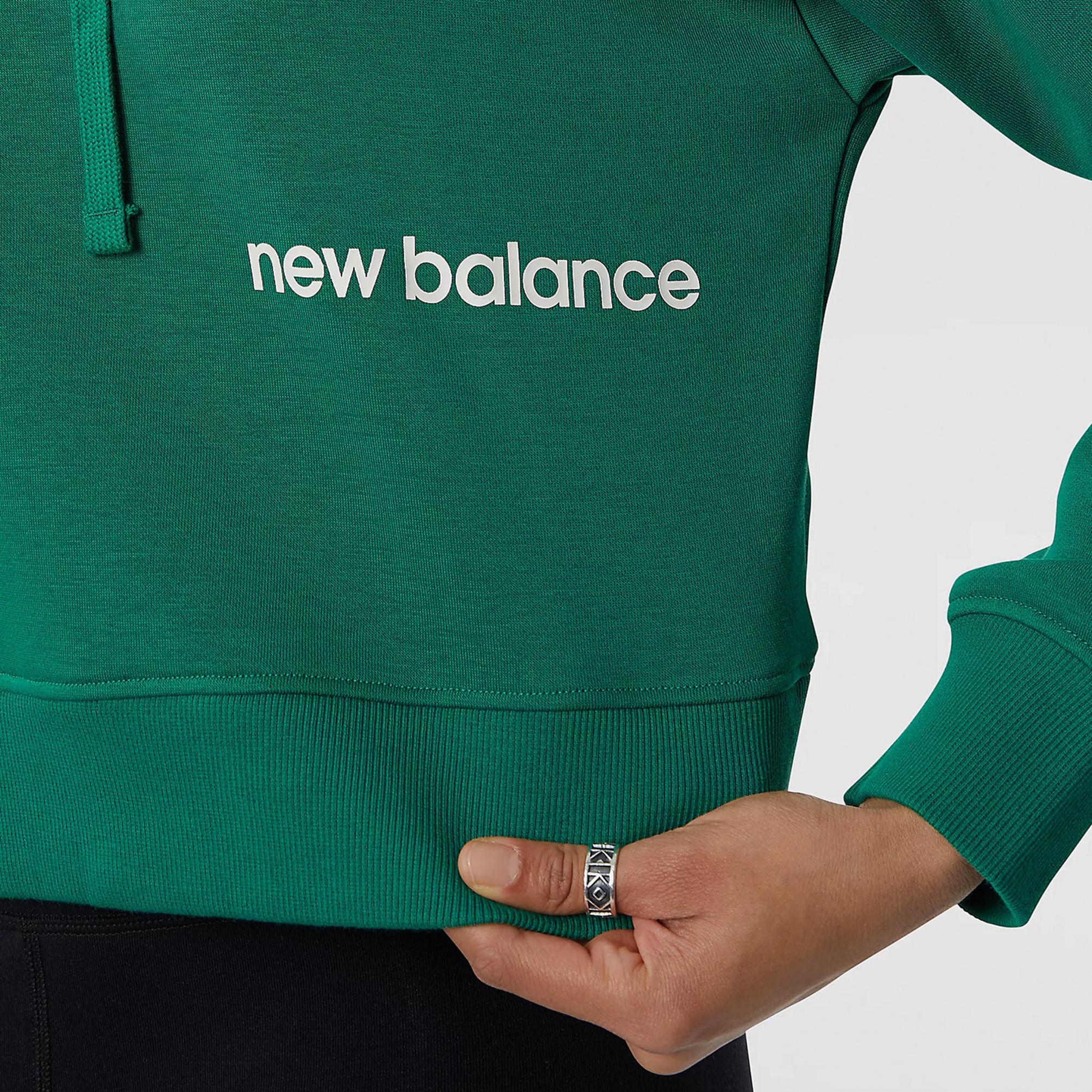  New Balance Essentials Kadın Yeşil Hoodie