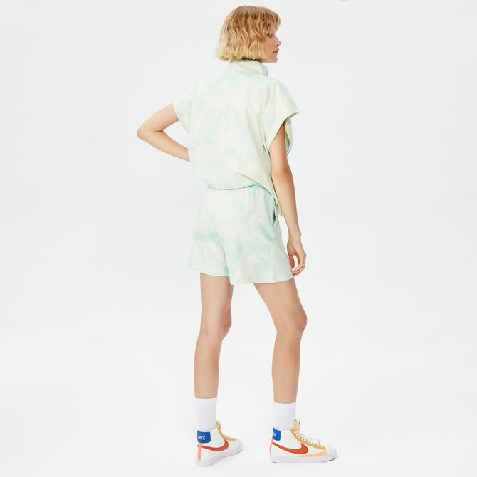  Nike Sportswear Wash Jersey Kadın Yeşil Şort