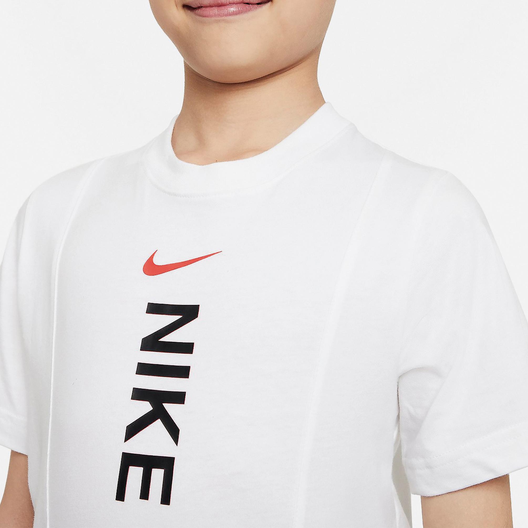  Nike Sportswear Hybrid Çocuk Beyaz T-Shirt