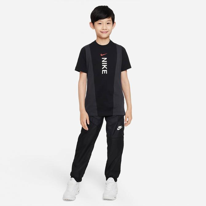  Nike Sportswear Hybrid Çocuk Siyah T-Shirt
