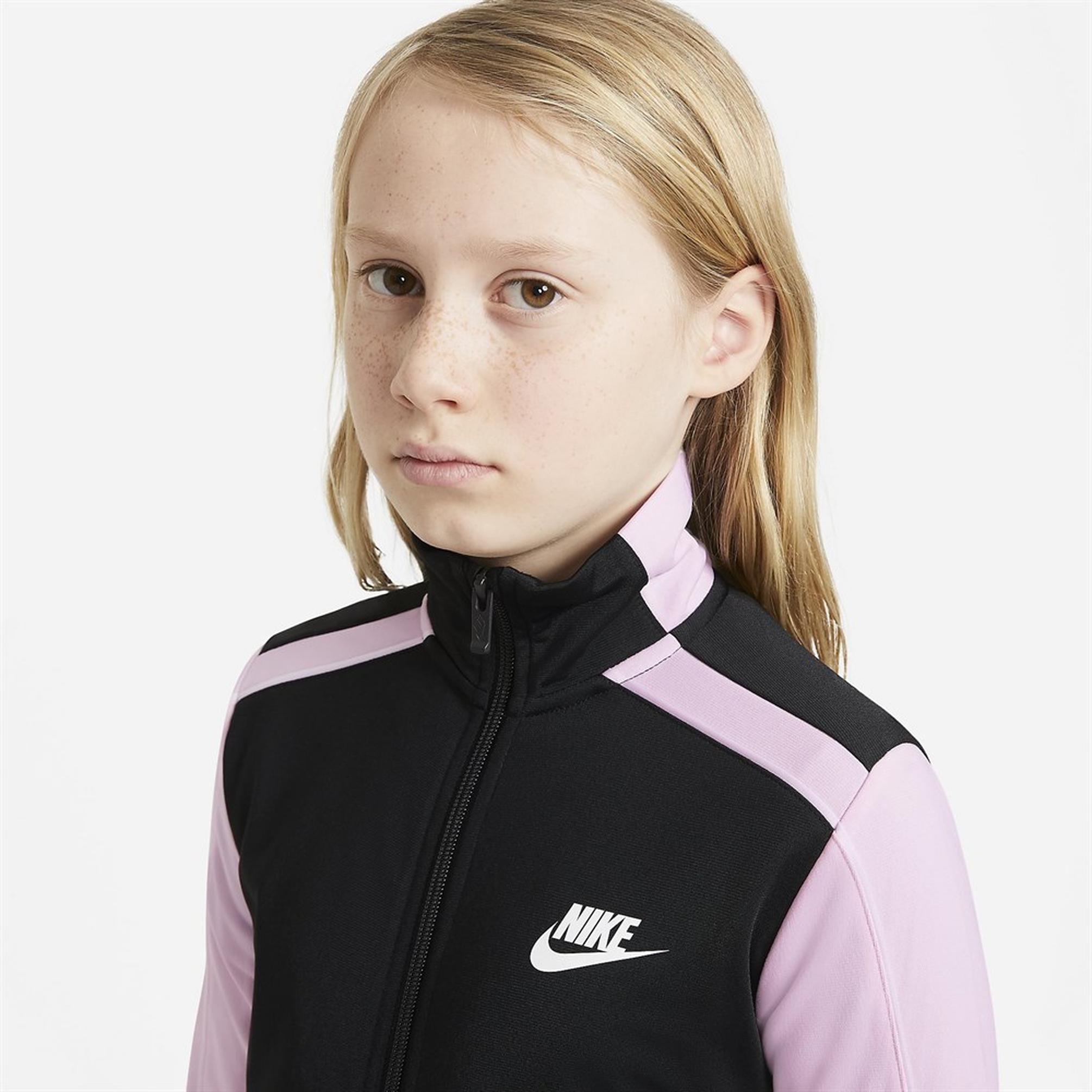  Nike Futura Poly Cuff Çocuk Siyah Eşofman Altı Takımı