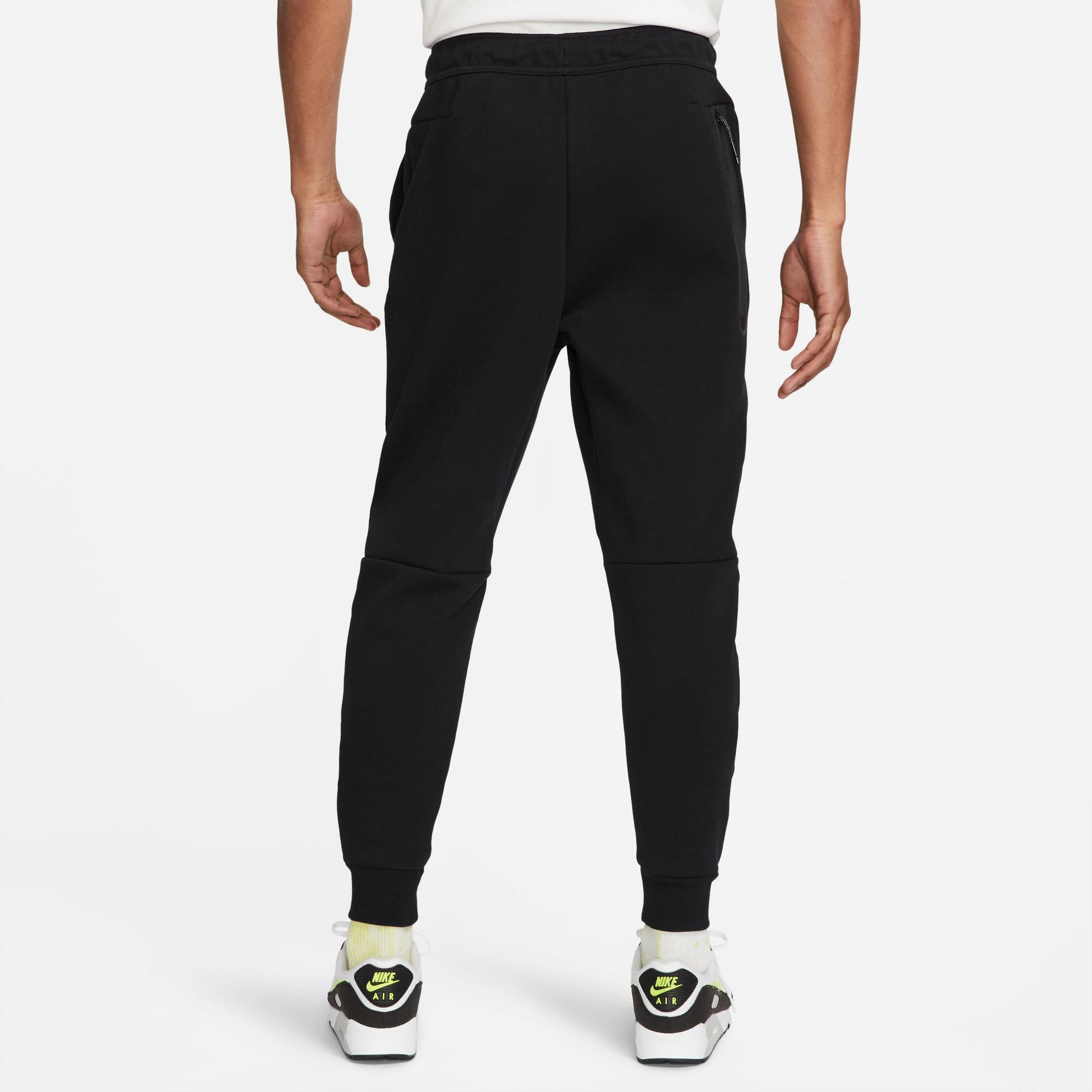  Nike Tech Fleece Overlay Erkek Siyah Eşofman Altı