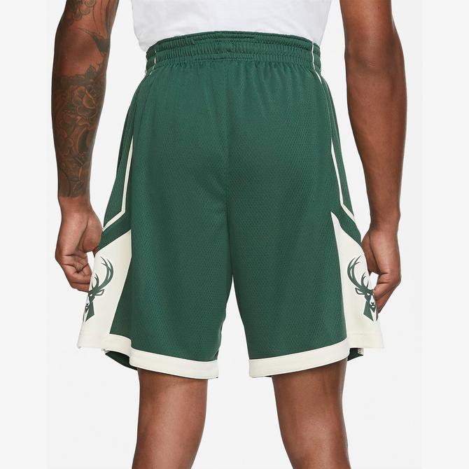 Nike Milwaukee Erkek Yeşil Şort