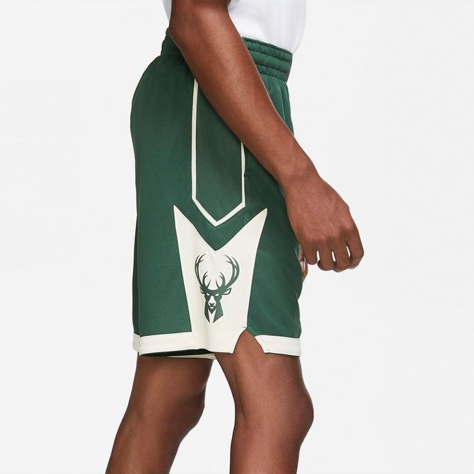  Nike Milwaukee Erkek Yeşil Şort