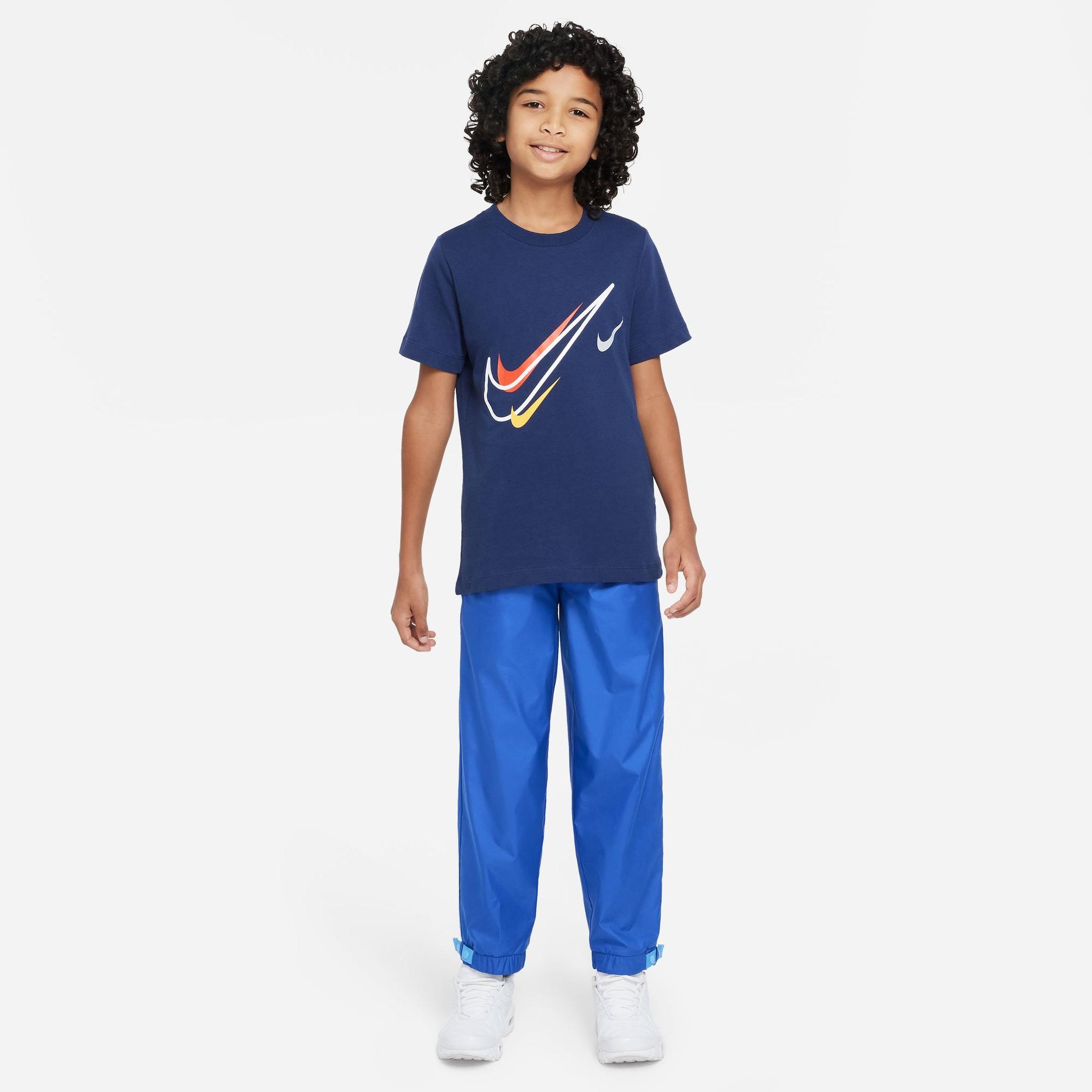  Nike Sportswear Çocuk Lacivert T-Shirt