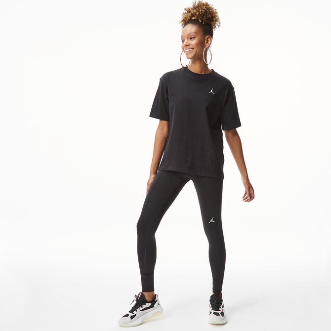  Jordan Essentialen Core 22 Kadın Siyah T-Shirt