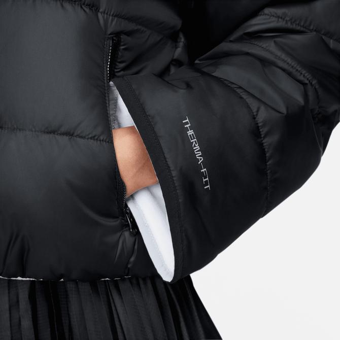  Nike Sportswear Essential Fleece Kadın Siyah Mont