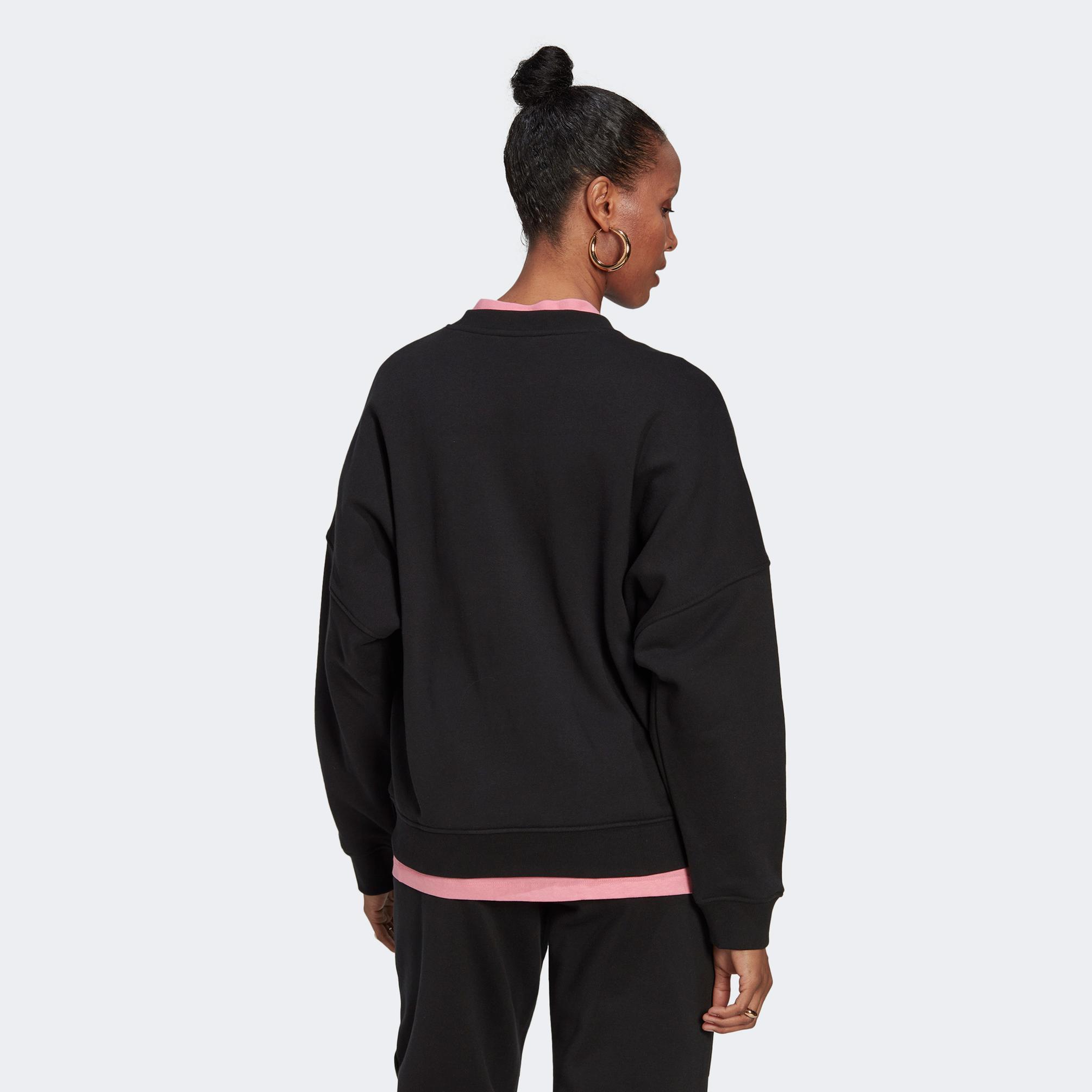  adidas Disney Kadın Siyah Sweatshirt