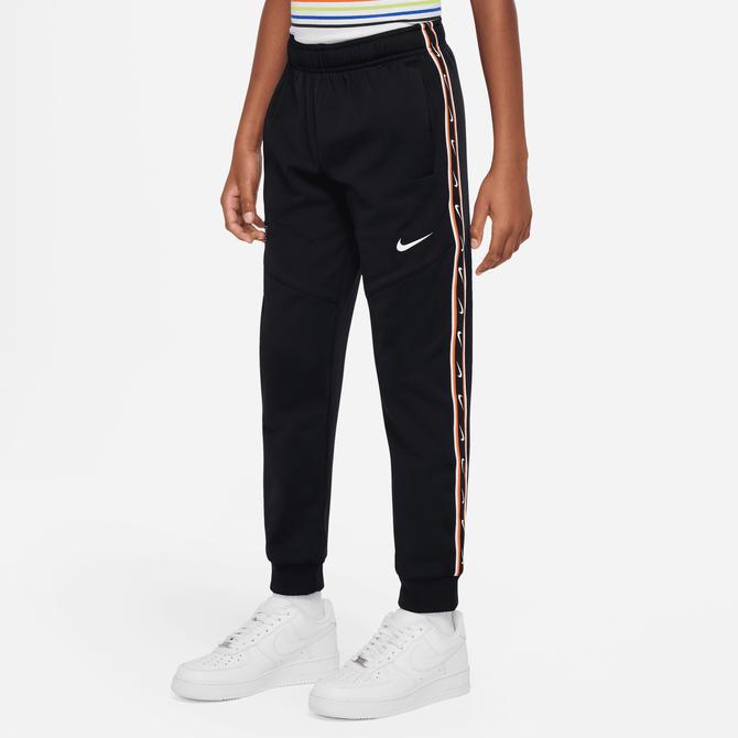 Nike Sportswear Repeat Jogger Çocuk Siyah Eşofman Altı