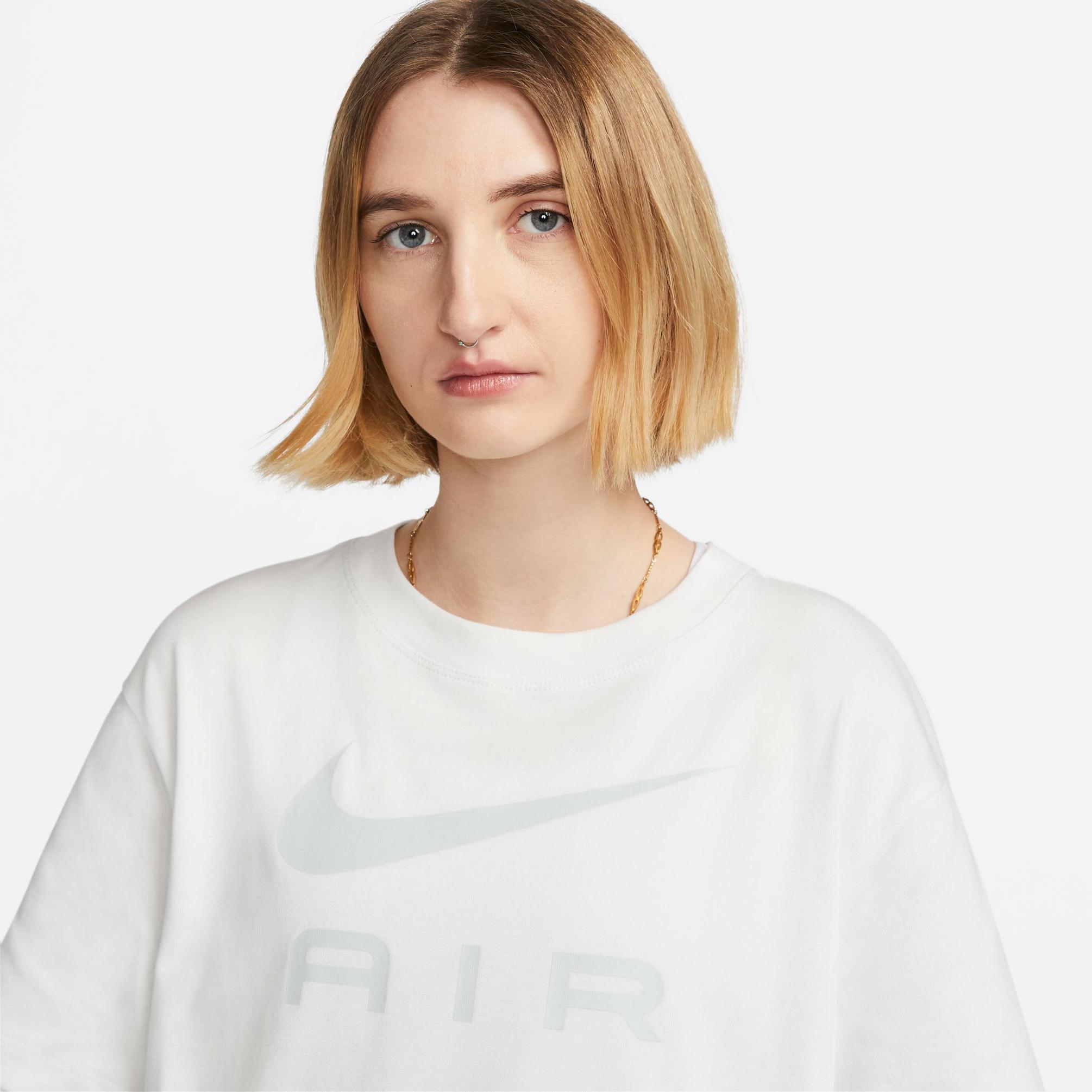  Nike Sportswear Air Brief Kadın Krem T-Shirt