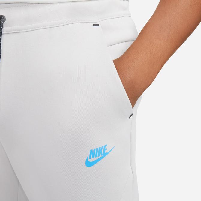  Nike Sportswear Tech Fleece Erkek Gri Eşofman Altı