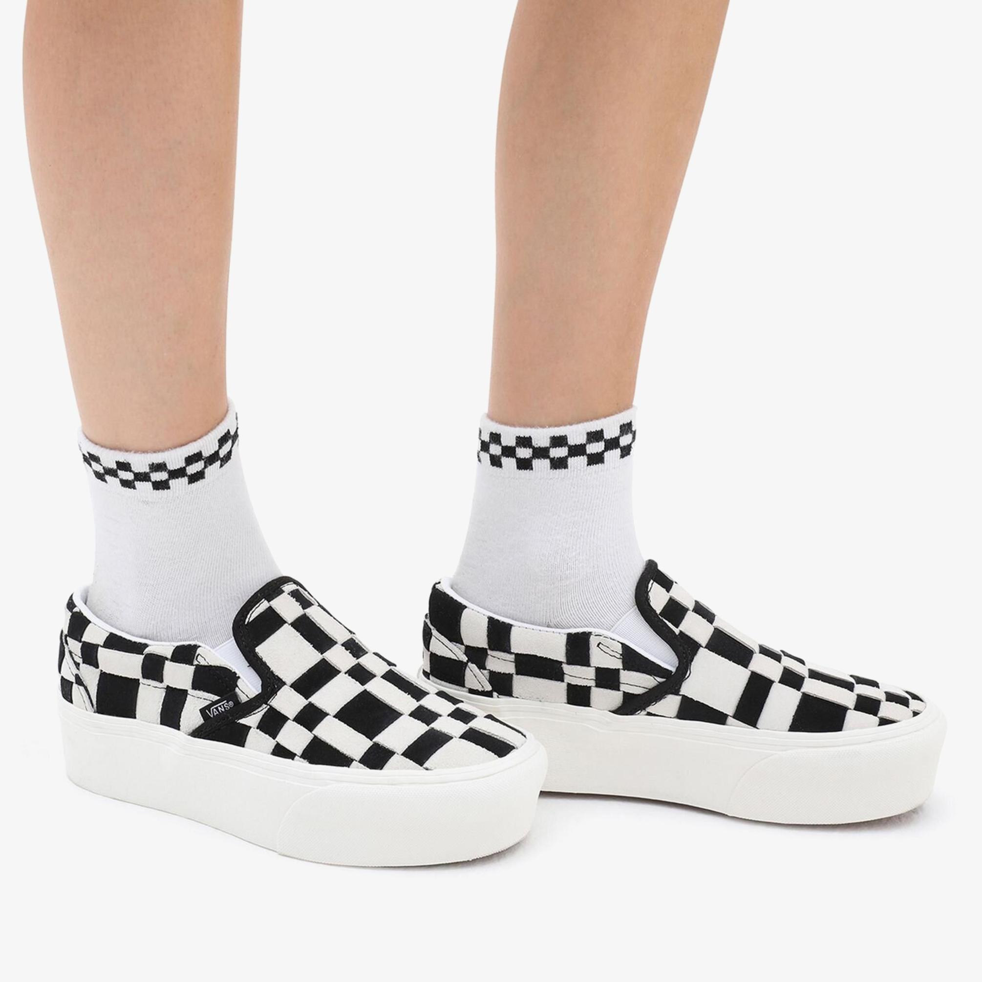  Vans Ua Classic Slip-On Stackform Platform Kadın Siyah/Beyaz Sneaker