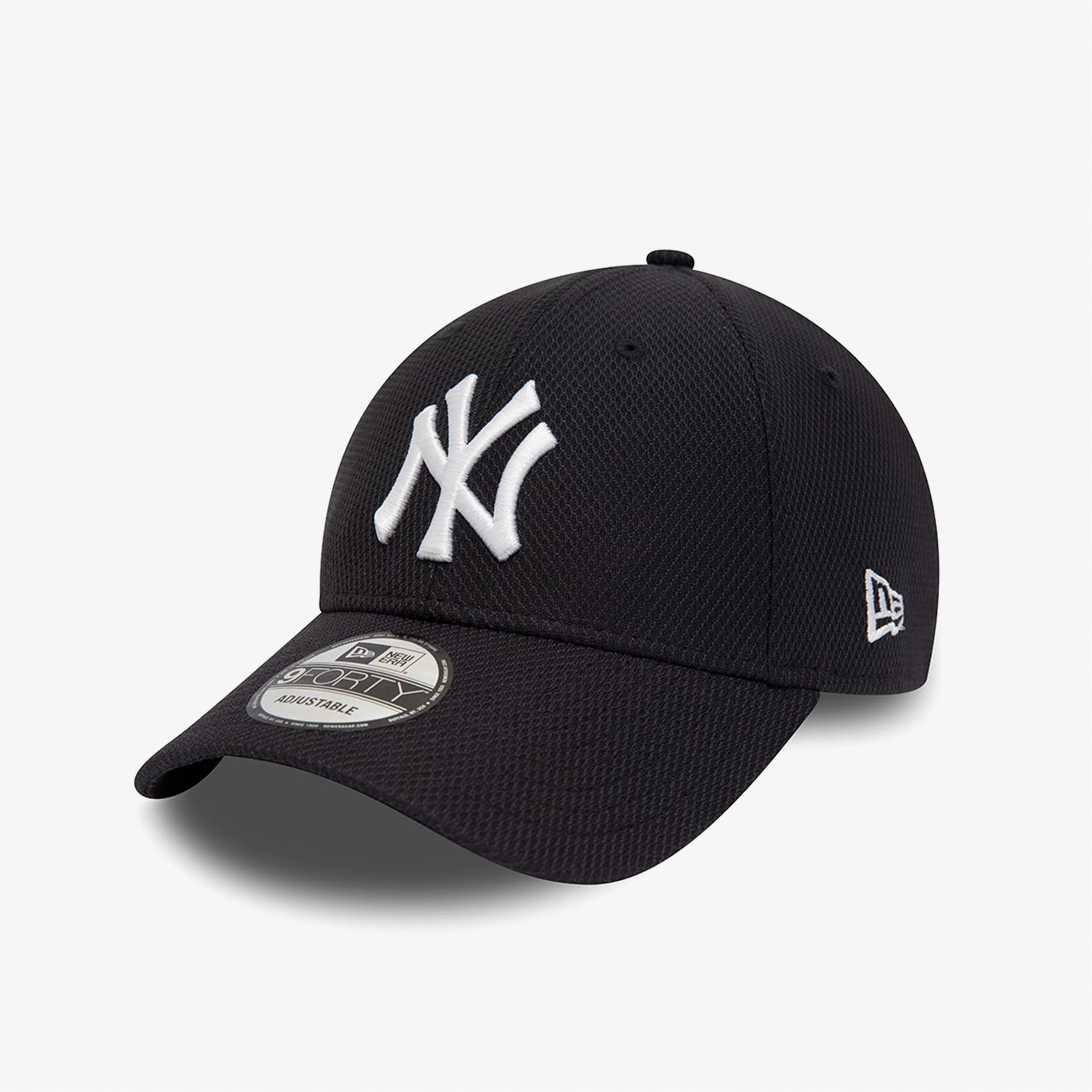  New Era New York Yankees 9FORTY Unisex Siyah Şapka