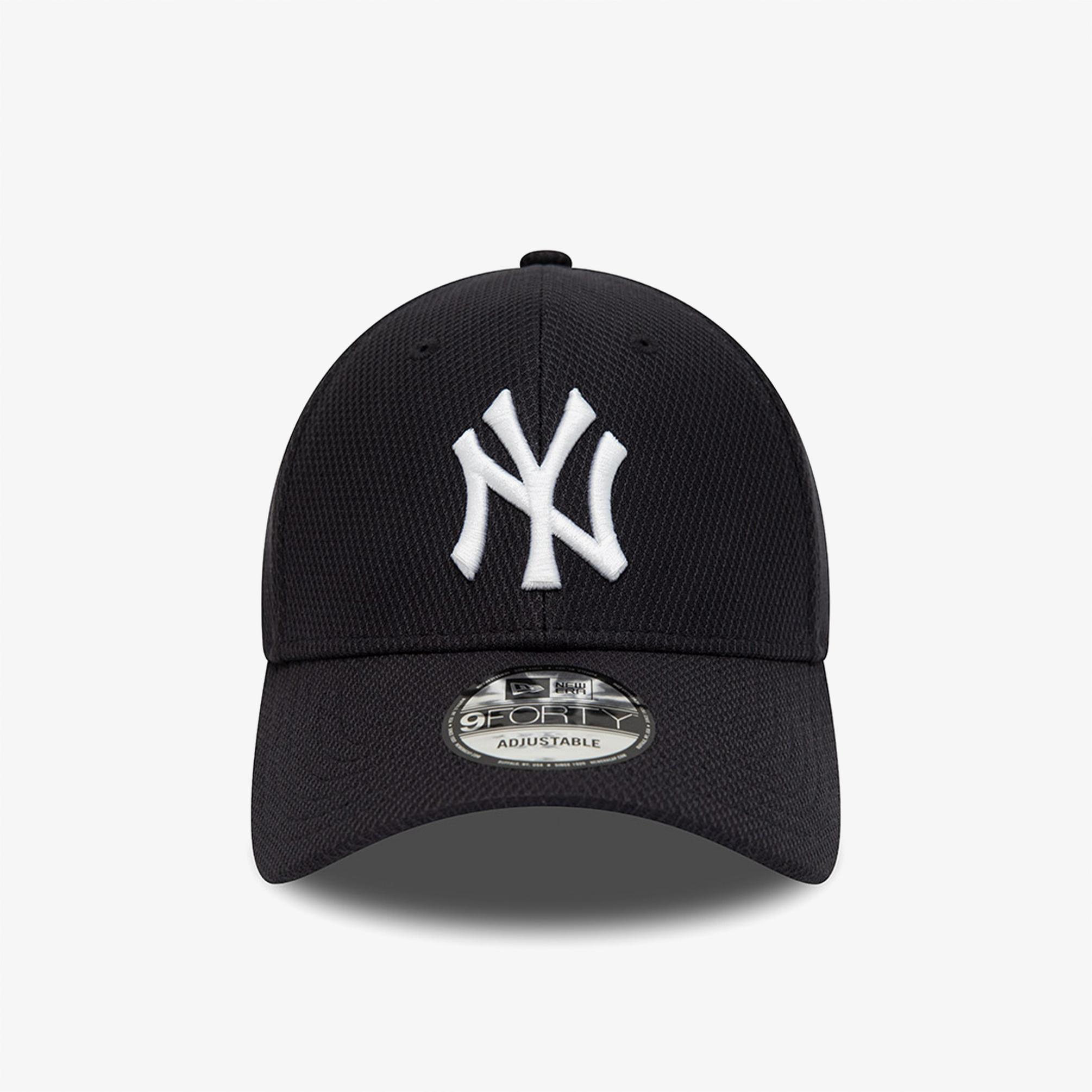  New Era New York Yankees 9FORTY Unisex Siyah Şapka