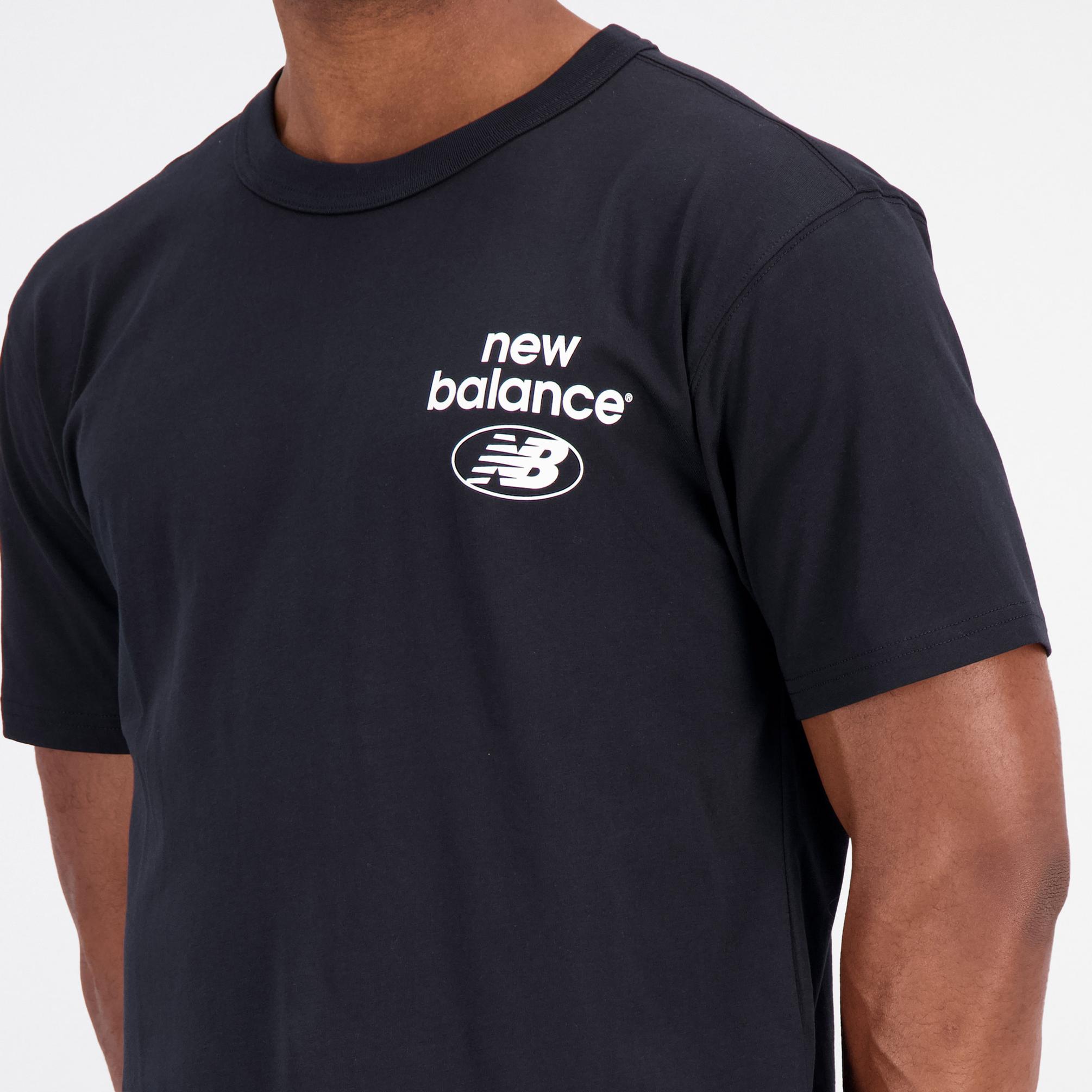 New Balance Essentials Reimagined Erkek Siyah T-Shirt