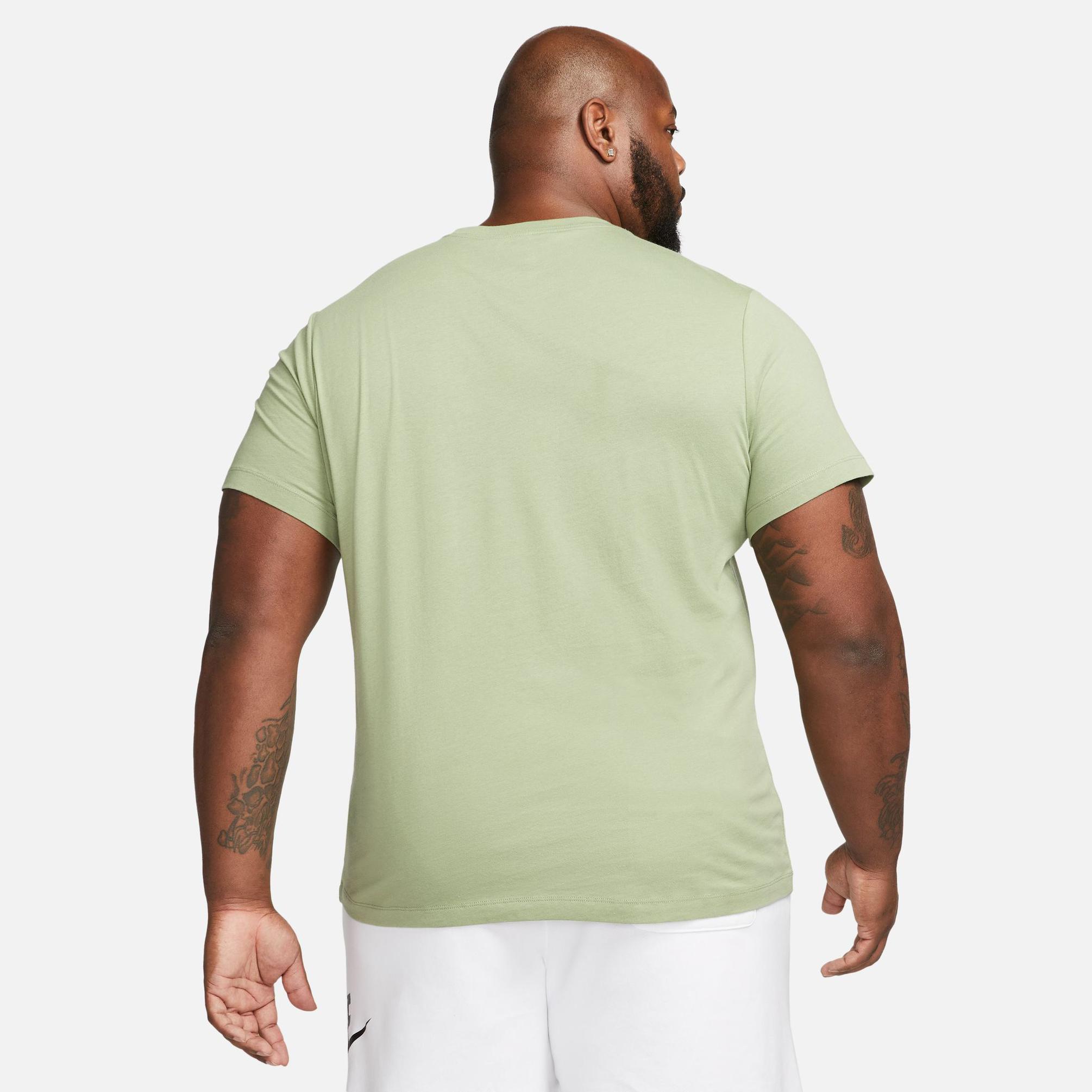  Nike Nsw Icon Futura Erkek Yeşil T-shirt