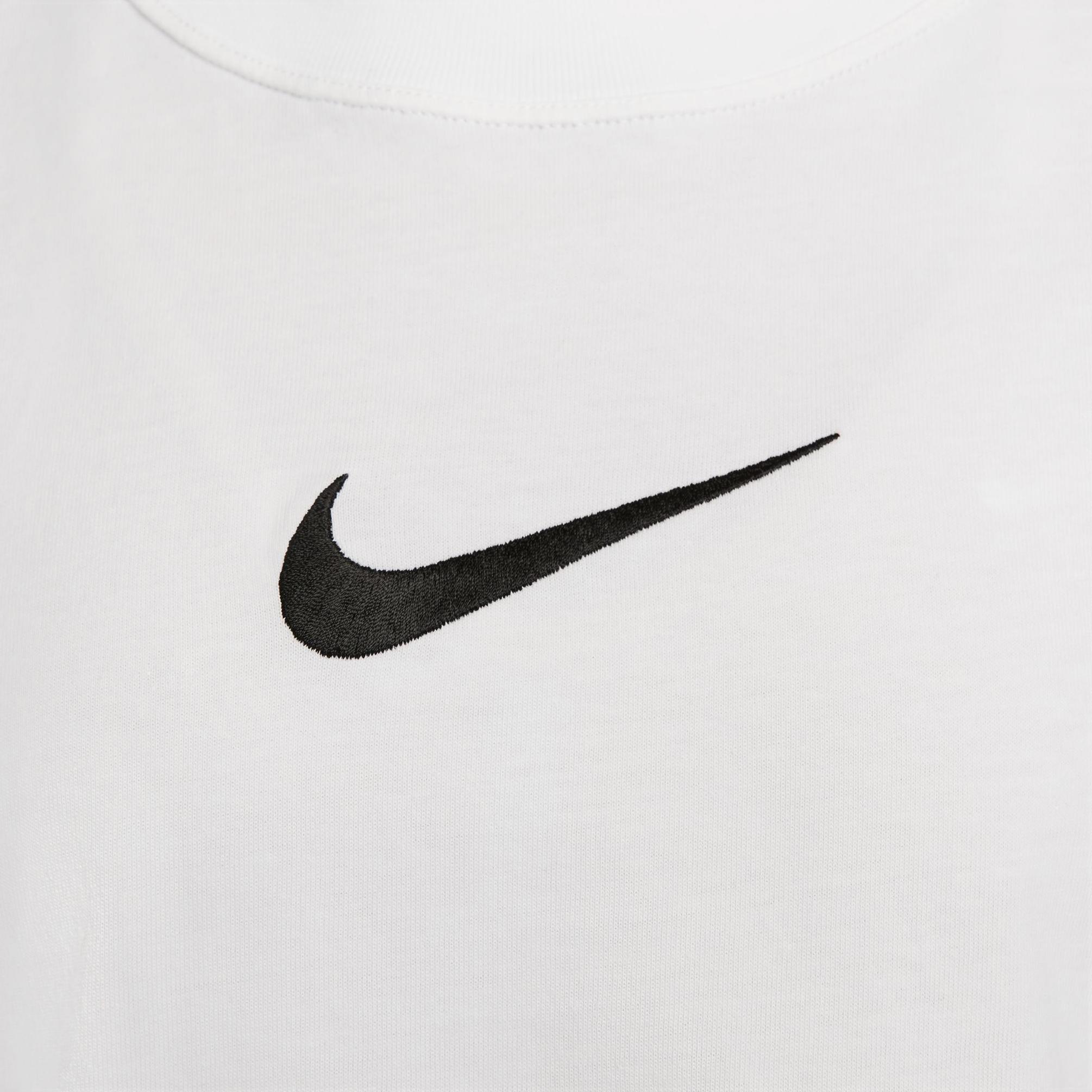 Nike Sportswear Brief Kadın Beyaz T-Shirt