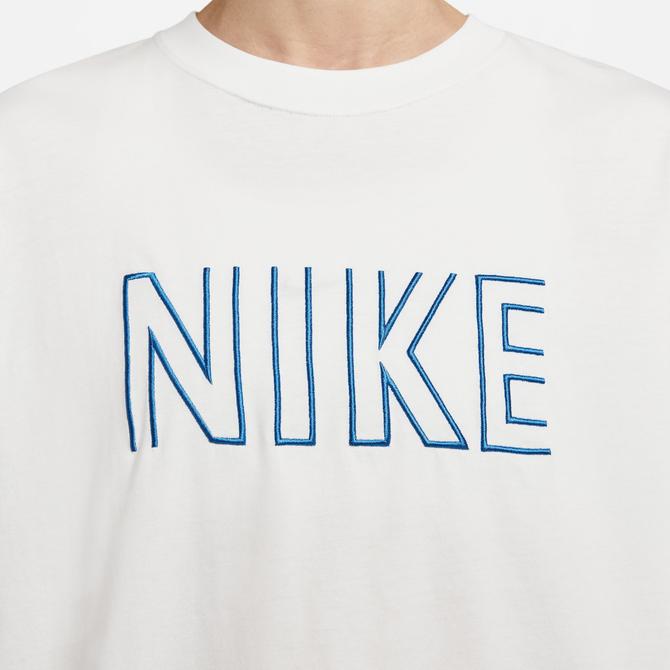  Nike Utility Graphic Kadın Beyaz T-Shirt