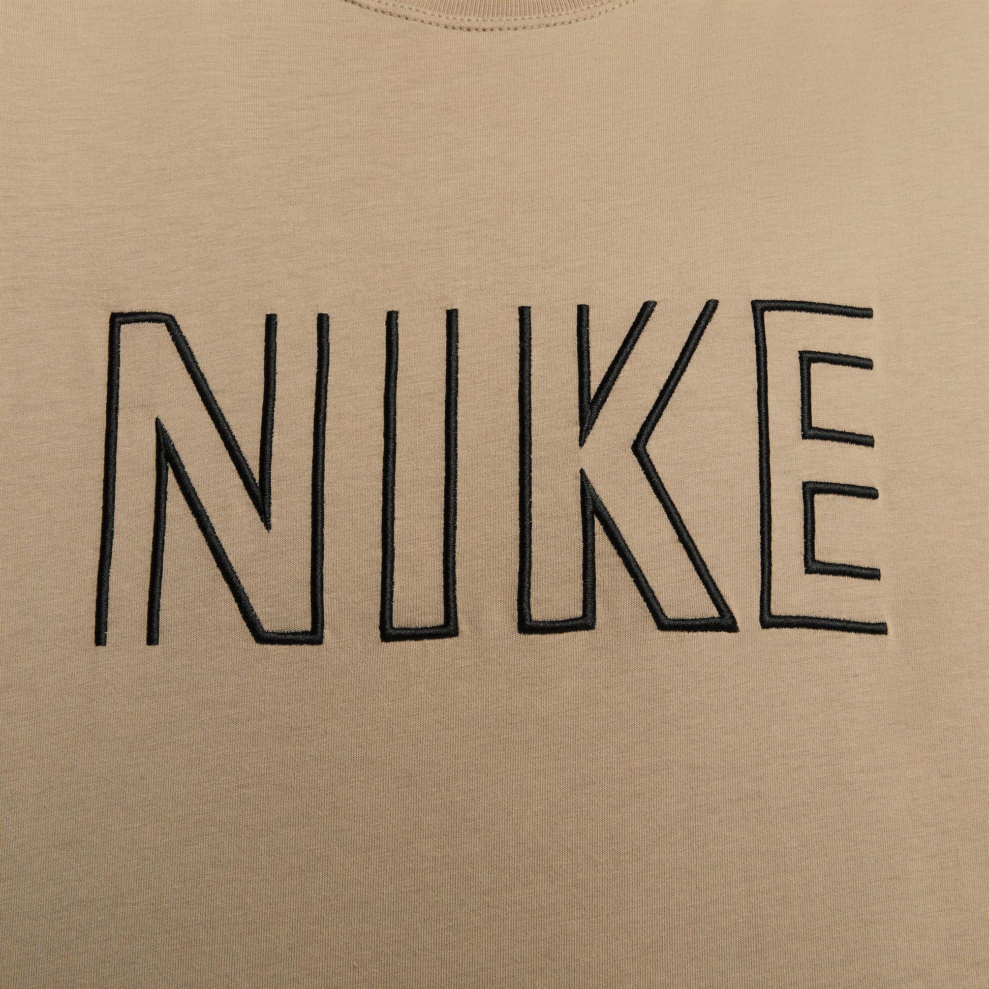  Nike Sportswear Kadın Kahverengi T-Shirt