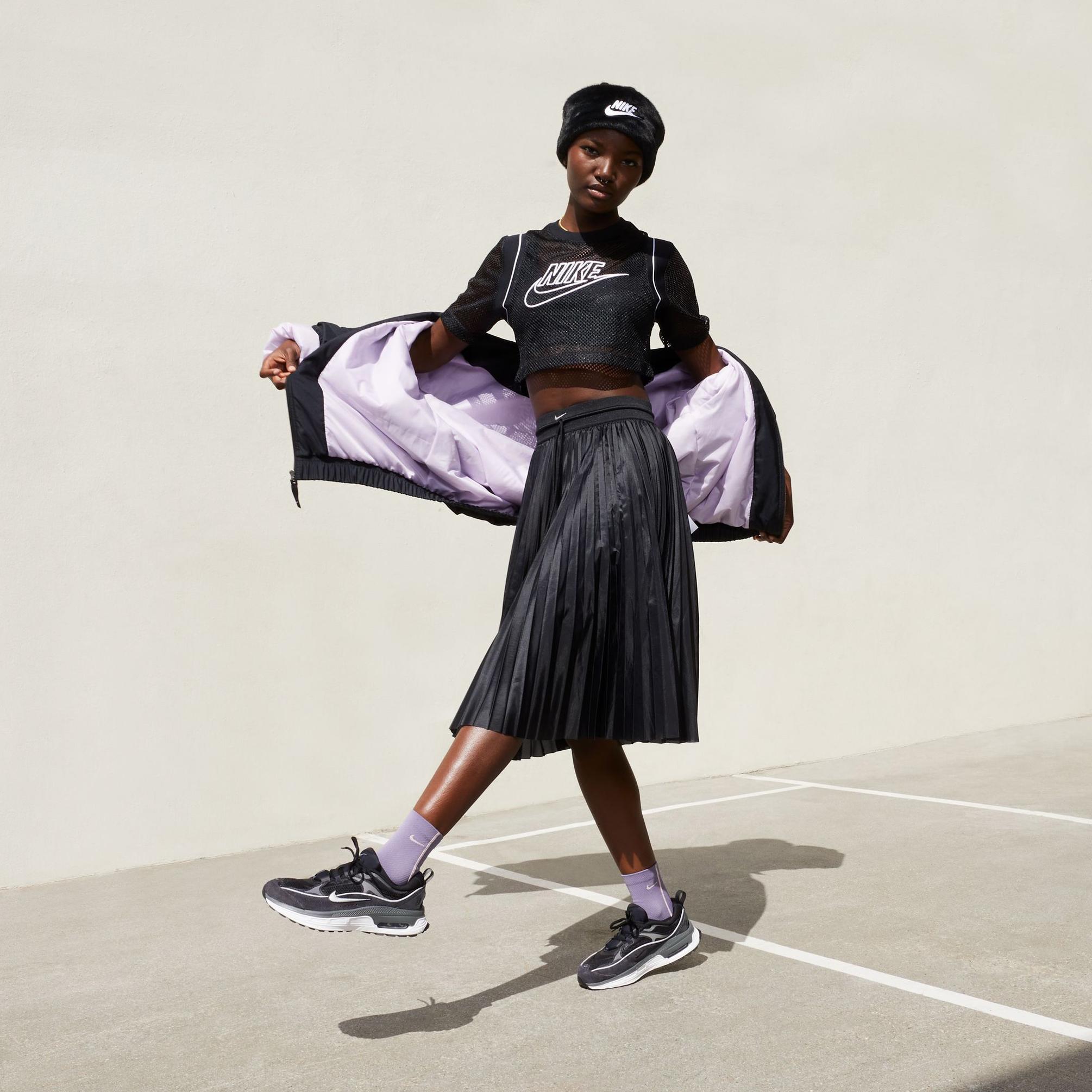  Nike Air Max Bliss Kadın Siyah Spor Ayakkabı