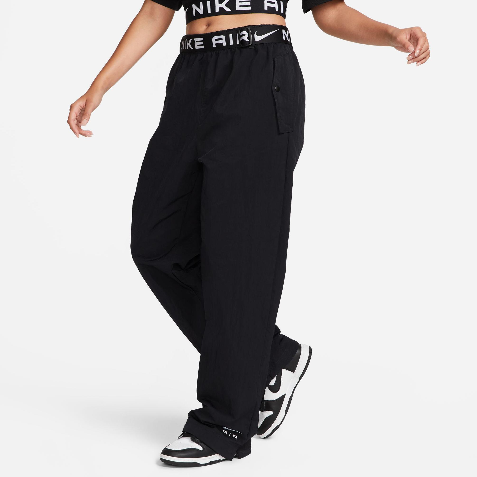  Nike Sportswear Air High Rise Woven Kadın Siyah Eşofman Altı