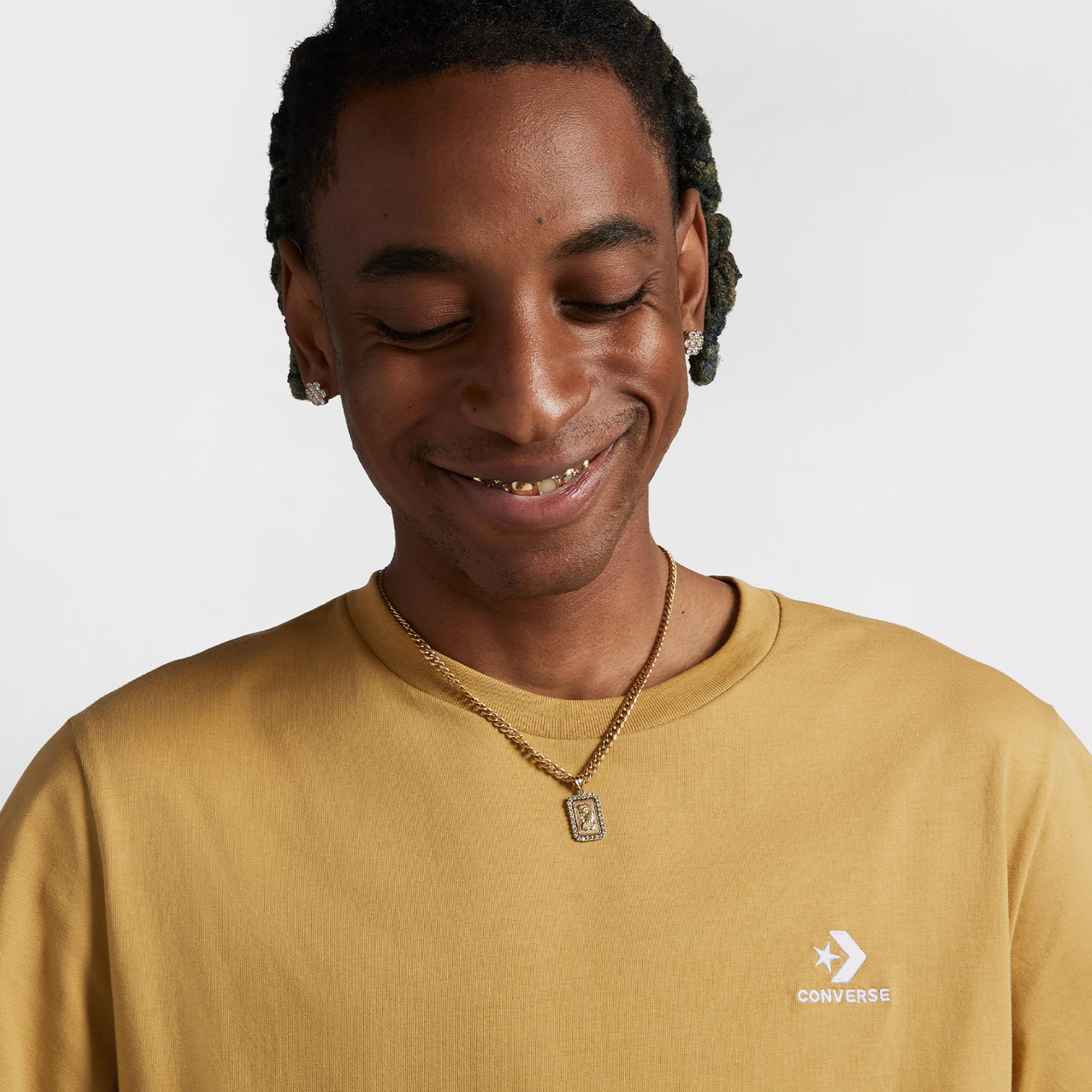  Converse Go-To Embroidered Star Chevron Standard Fit Unisex Turuncu T-Shirt