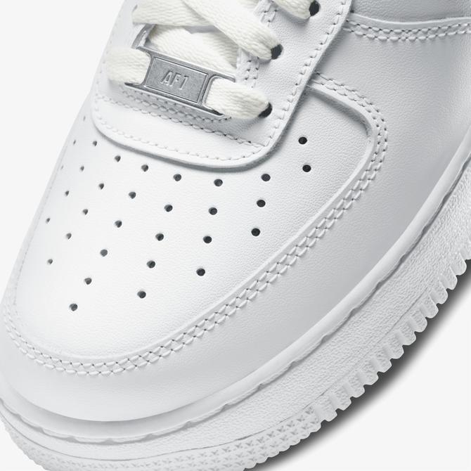  Nike Air Force 1 '07 Kadın Beyaz Spor Ayakkabı