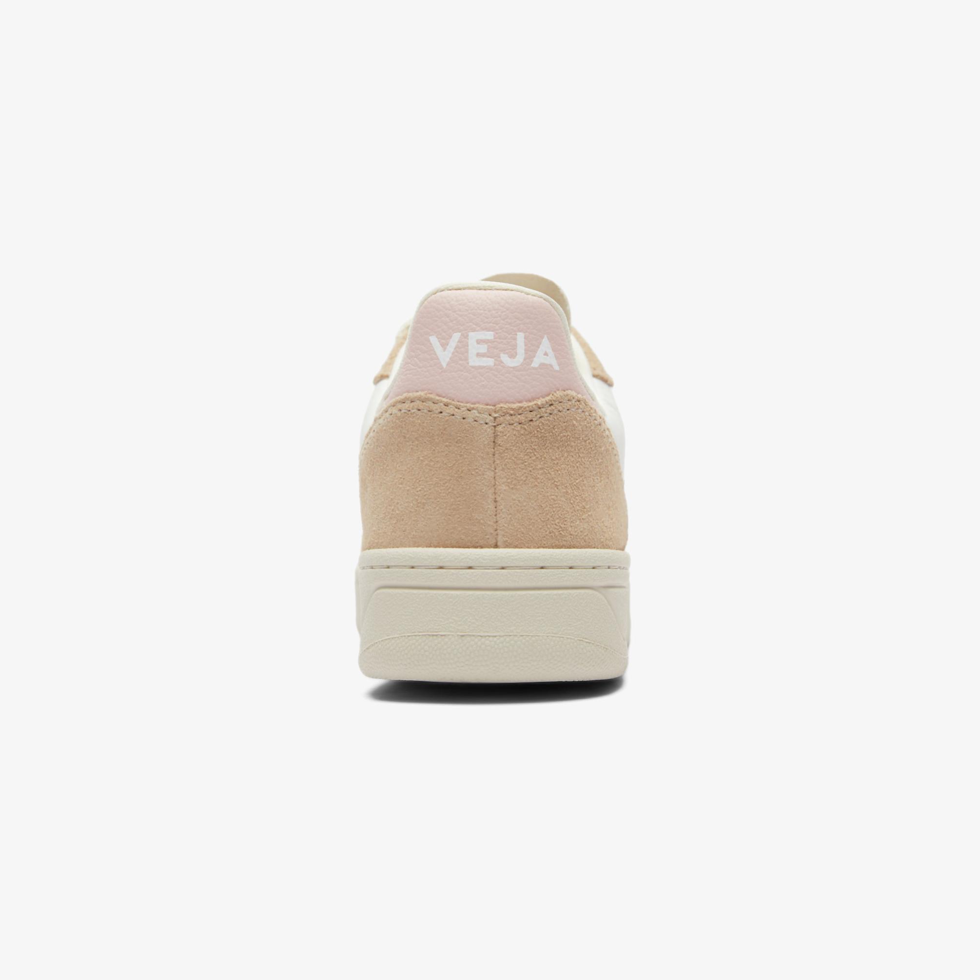  Veja V10 Chromefree Leather Kadın Bej Sneaker