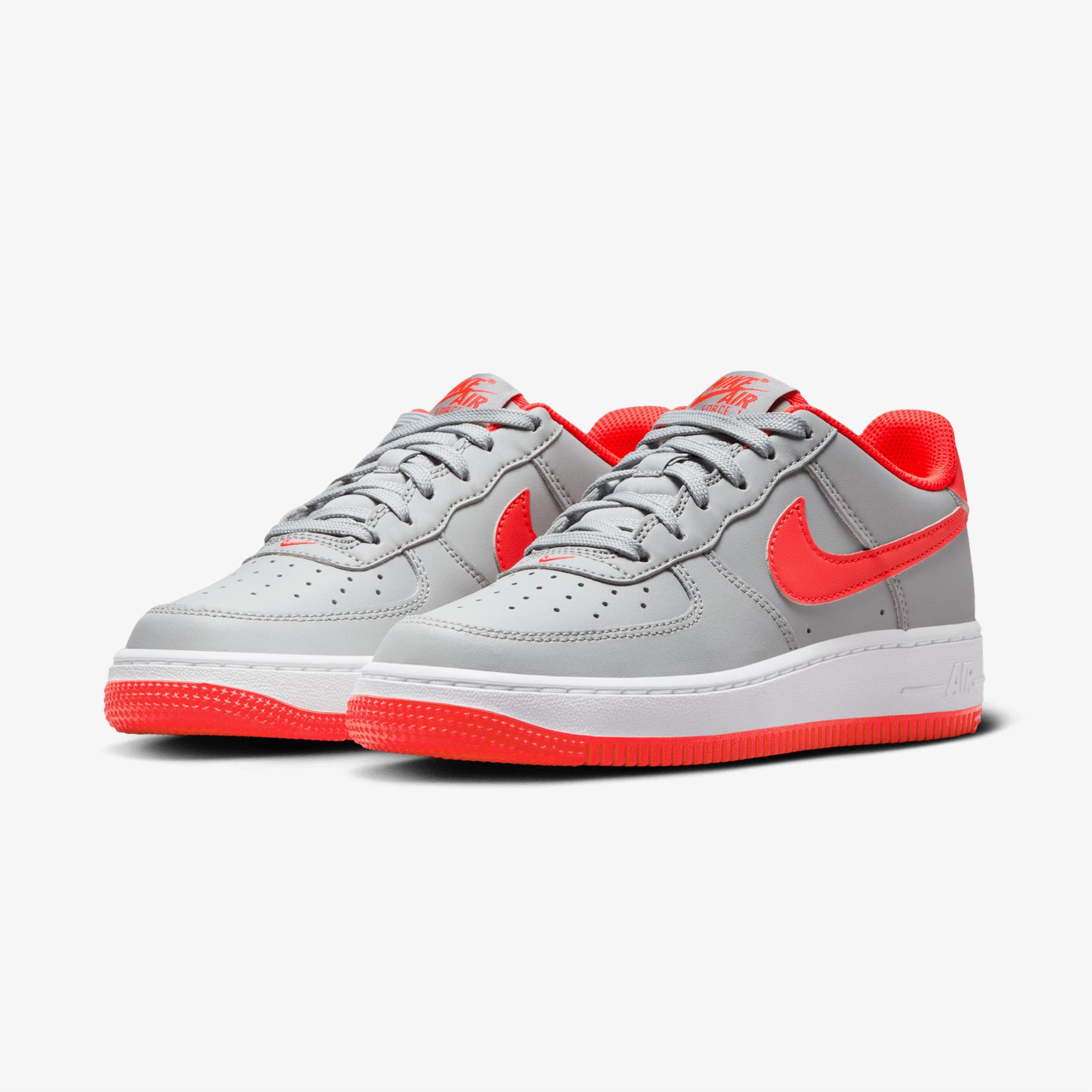  Nike Air Force 1  Kadın Gri/Kırmızı Sneaker
