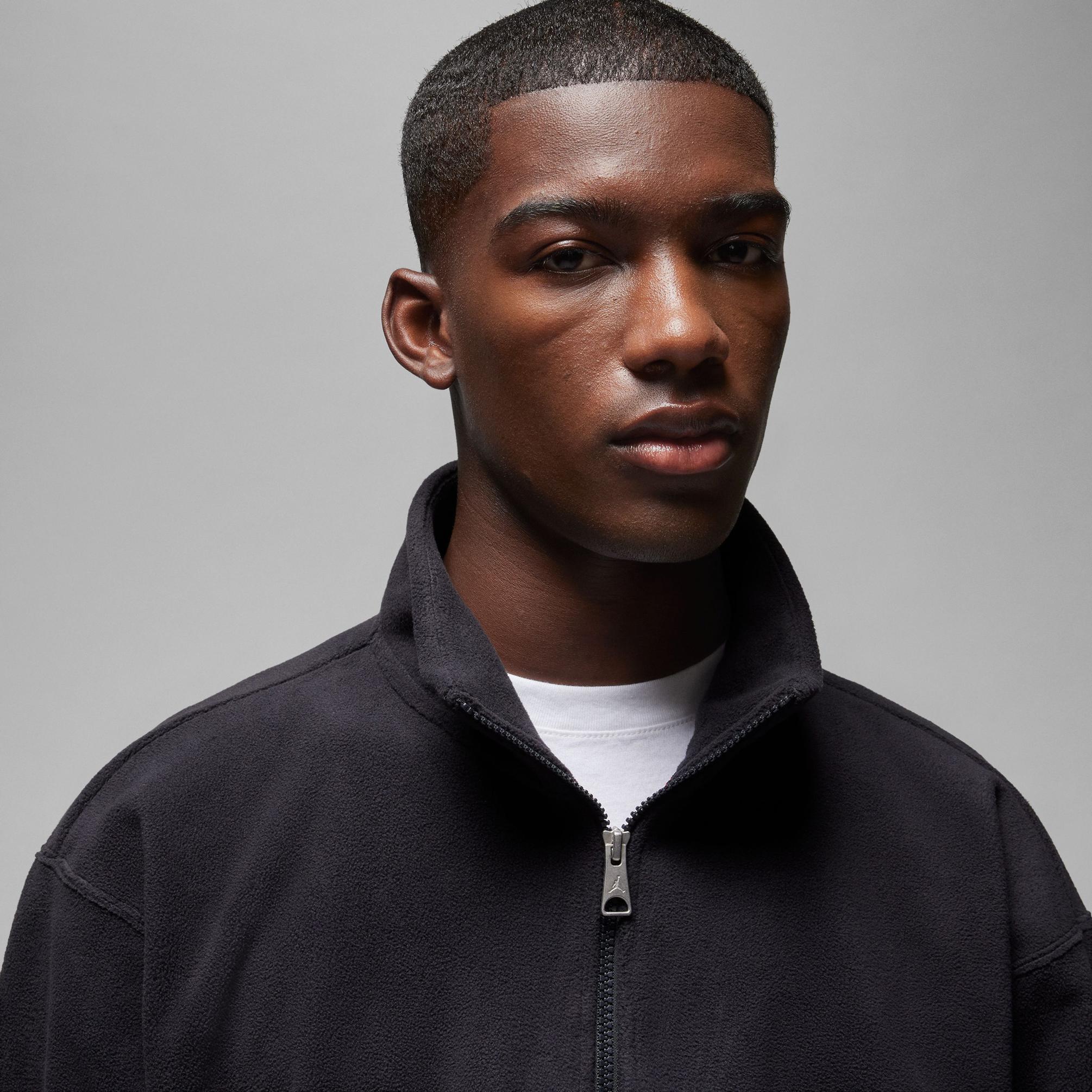  Jordan Essentials Stmt Flc Wntr Hz Erkek Siyah Sweatshirt
