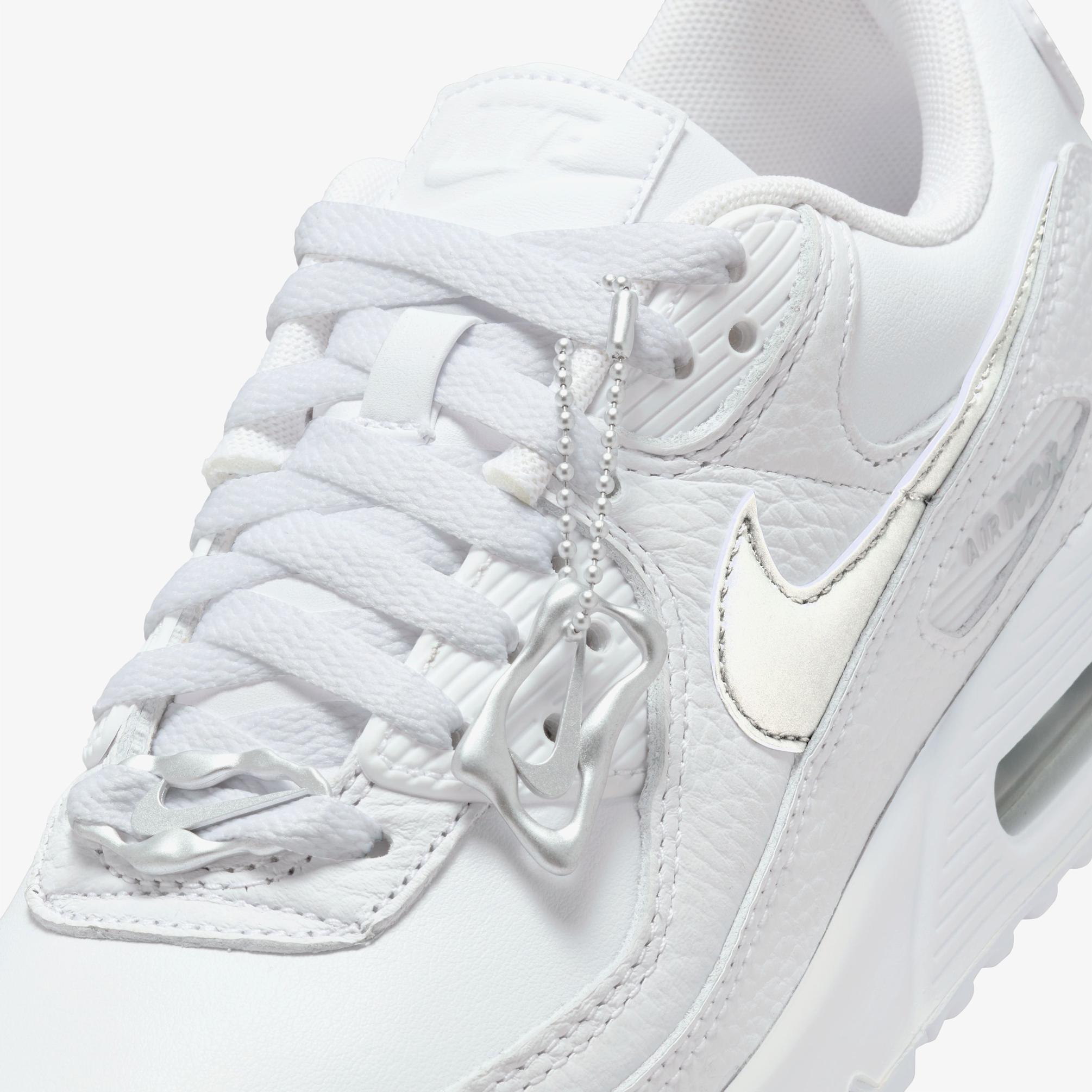  Nike Air Max 90 Kadın Beyaz Sneaker