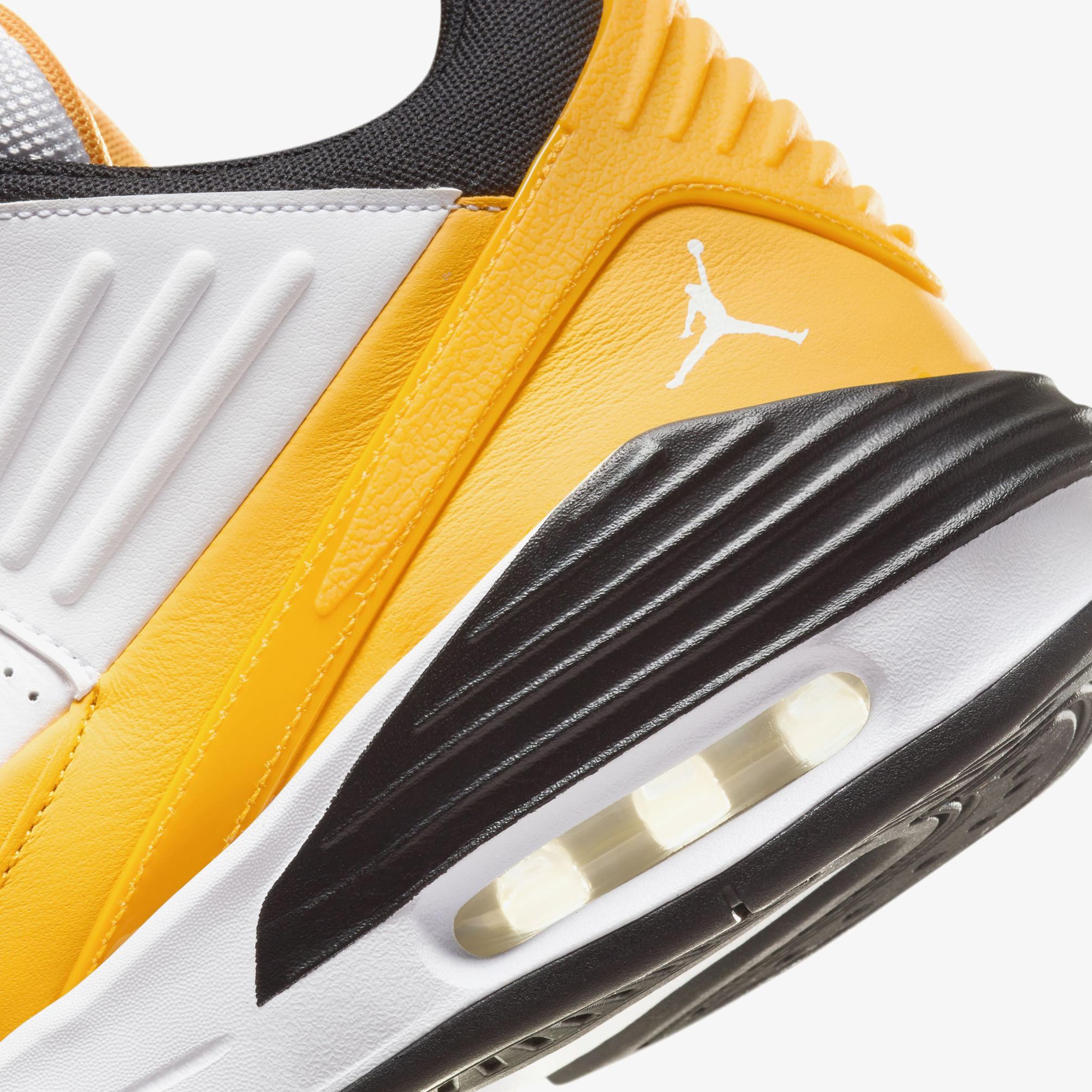  Jordan Max Aura 5 Erkek Sarı/Altın Spor Ayakkabı