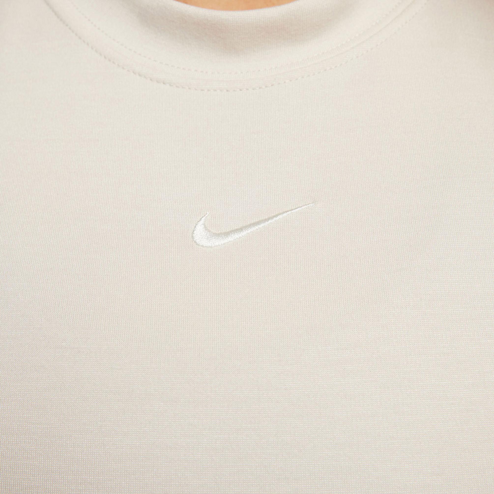  Nike Sportswear Chill Knit Kadın Krem Elbise