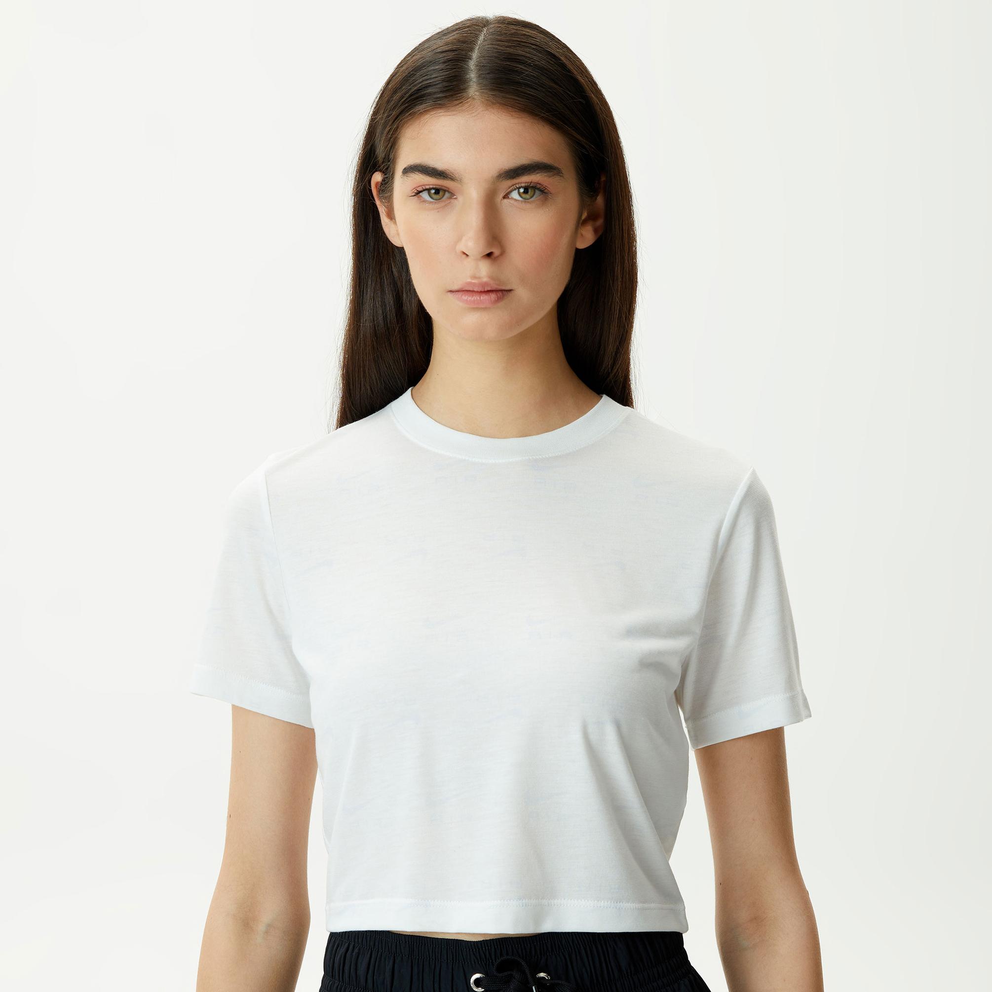  Nike Sportswear Air Slim Crp Kadın Krem T-Shirt