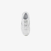 New Balance 740 Çocuk Beyaz Sneaker