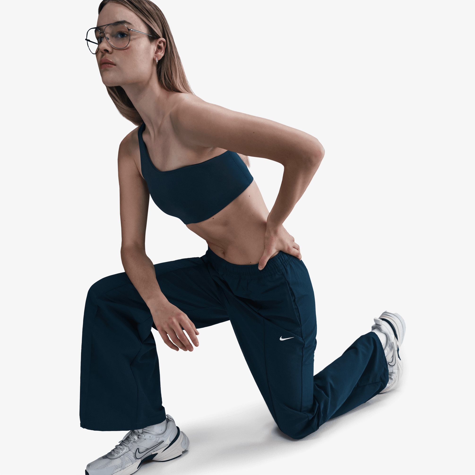  Nike Sportswear Trend Woven Kadın Mavi Eşofman Altı