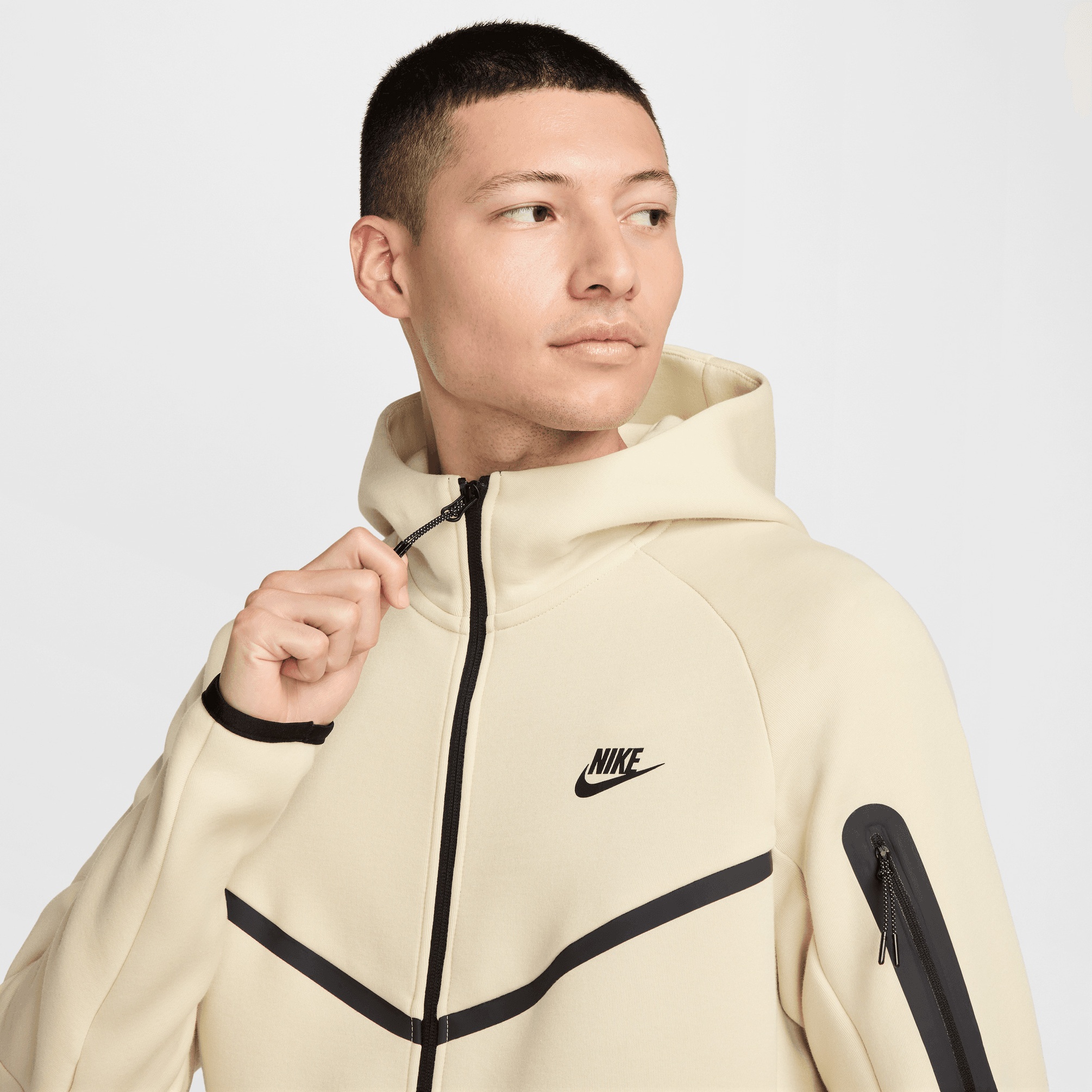  Nike Tech Fleece Erkek Bej Eşofman Üstü
