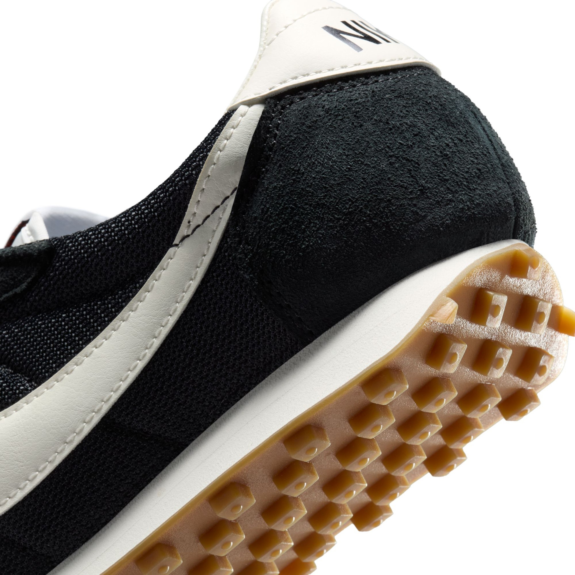  Nike LD-1000 Kadın Siyah Spor Ayakkabı